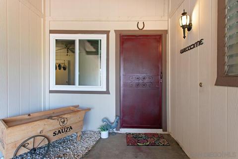 1526 Boyle Ave, Escondido, CA 92027 photo 5