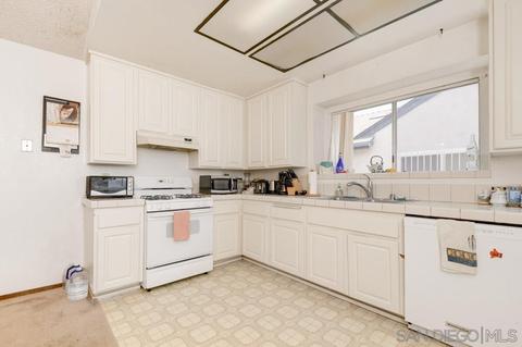 780 Arthur Ave, Oceanside, CA 92057 photo 8