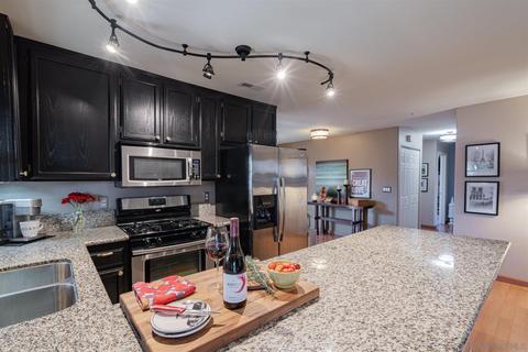 8811 Margaret Ct, Spring Valley, CA 91977 photo 14