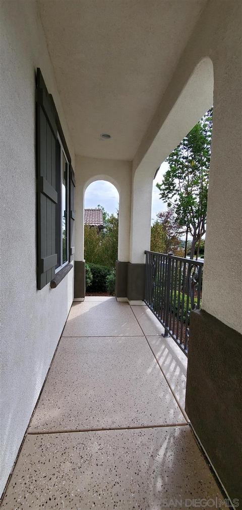 44225 Nighthawk Pass, Temecula, CA 92592 photo 3