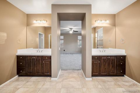 1068 Breakaway Dr, Oceanside, CA 92057 photo 22