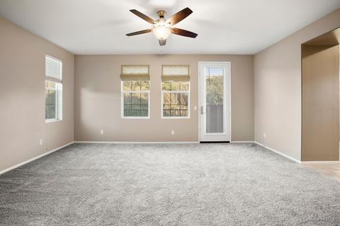 1068 Breakaway Dr, Oceanside, CA 92057 photo 18