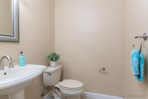 705 Copper Dr, Vista, CA 92083 photo 14
