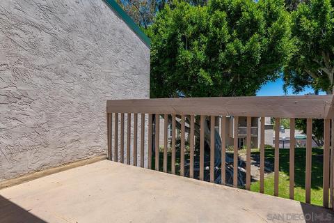 705 Copper Dr, Vista, CA 92083 photo 21