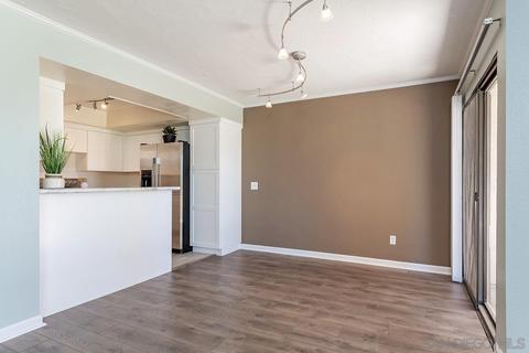 705 Copper Dr, Vista, CA 92083 photo 6