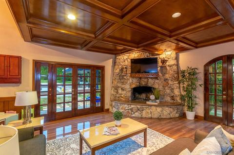 4717 Resmar Rd, La Mesa, CA 91941 photo 5