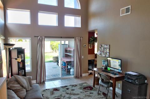 1675 Avenida Guillermo, Oceanside, CA 92056 photo 4