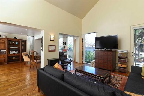 1635 El Paso Real, La Jolla, CA 92037 photo 6