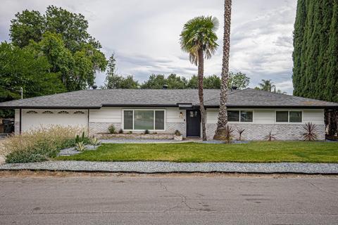 839 Monticello Dr, Escondido, CA 92029 photo 4