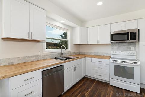 8043 Darryl, Lemon Grove, CA 91945 photo 4