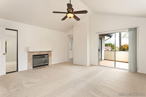 1579 Mallorca Dr, Vista, CA 92081 photo 12