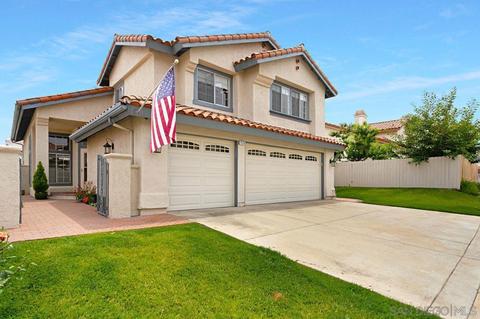 1579 Mallorca Dr, Vista, CA 92081 photo 1