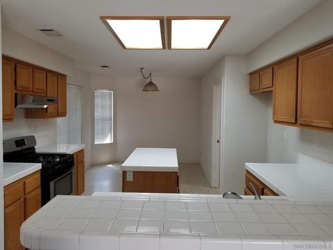 436 Rio Vista Dr, Oceanside, CA 92058 photo 9