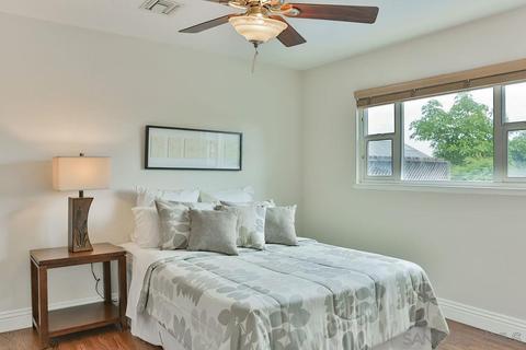 8015 Laird St, La Mesa, CA 91942 photo 13