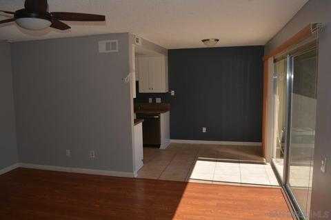 858 Cypress Point Way, Oceanside, CA 92058 photo 4