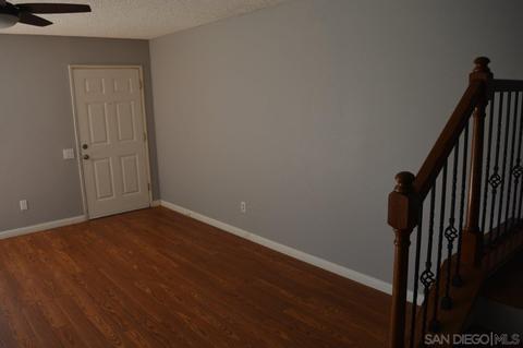 858 Cypress Point Way, Oceanside, CA 92058 photo 5