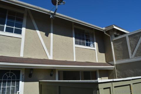858 Cypress Point Way, Oceanside, CA 92058 photo 2
