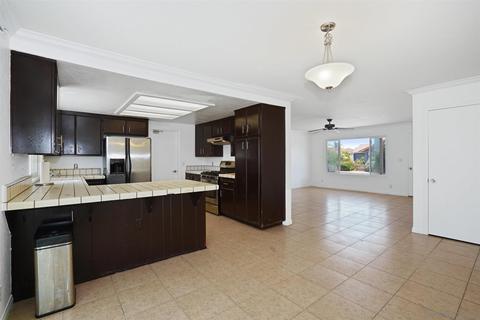 830 W 15th Ave, Escondido, CA 92025 photo 7