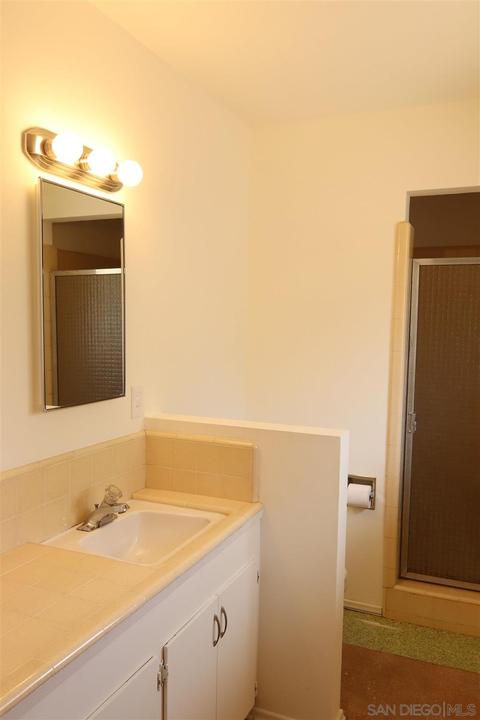 6661 Michaeljohn, La Jolla, CA 92037 photo 13