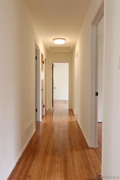 6661 Michaeljohn, La Jolla, CA 92037 photo 9