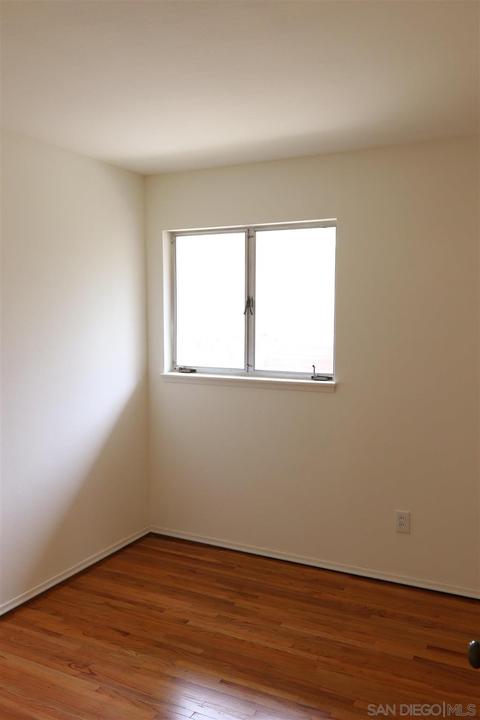 6661 Michaeljohn, La Jolla, CA 92037 photo 10