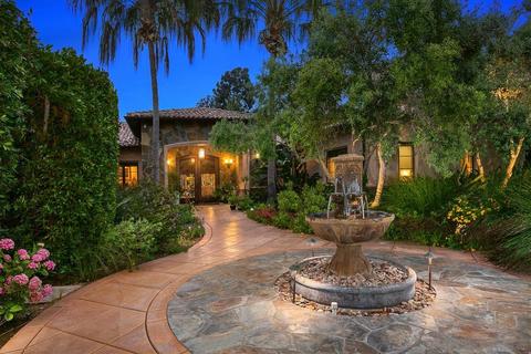 1626 Buckingham Dr, La Jolla, CA 92037 photo 2