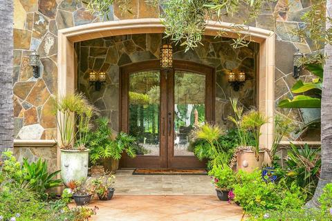 1626 Buckingham Dr, La Jolla, CA 92037 photo 5