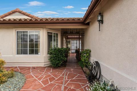 4462 San Joaquin St, Oceanside, CA 92057 photo 2