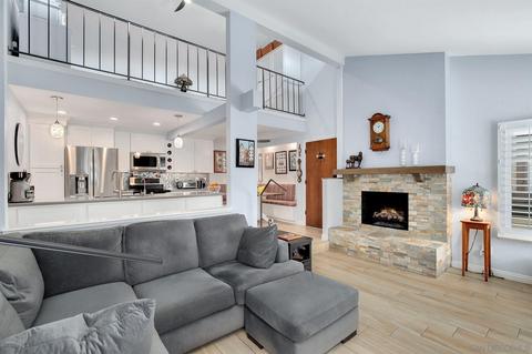13696 Ruette Le Parc #E, Del Mar, CA 92014 photo 1