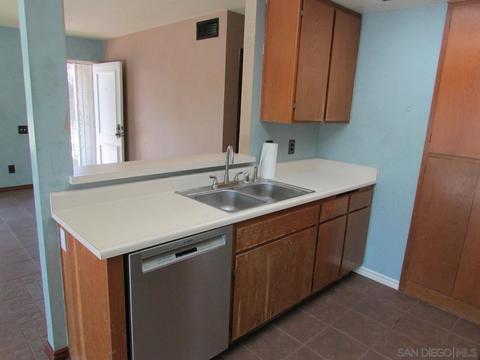 828 Malibu Point Way, Oceanside, CA 92058 photo 16