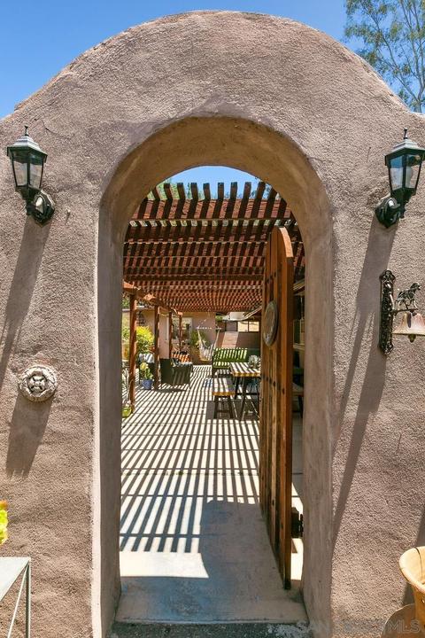 3417 Purer Rd, Escondido, CA 92029 photo 3