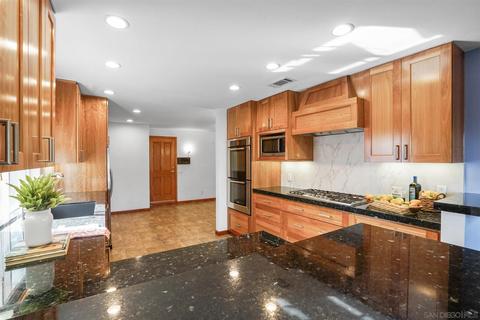 1031 Alta Vista Dr, Vista, CA 92084 photo 6