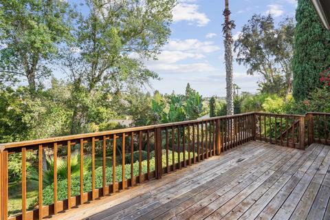 1031 Alta Vista Dr, Vista, CA 92084 photo 4
