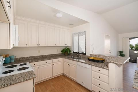 2425 Cranston Dr #33, Escondido, CA 92025 photo 9