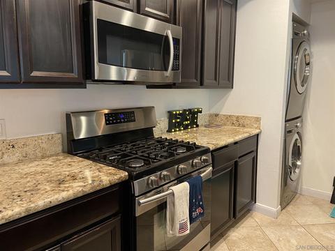 3004 Charwood Ct, Spring Valley, CA 91978 photo 11
