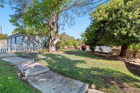 937 Pinecrest Ave, Escondido, CA 92025 photo 4