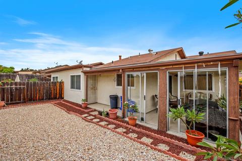 4557 Royal Oak Dr, Oceanside, CA 92056 photo 22