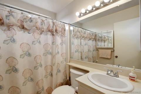 4557 Royal Oak Dr, Oceanside, CA 92056 photo 15
