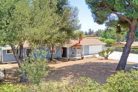 443 Etcheverry St, Ramona, CA 92065 photo 3