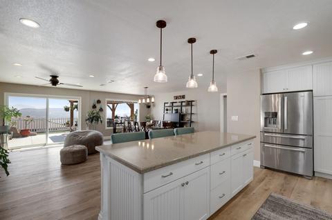 1725 Swallow Dr, El Cajon, CA 92020 photo 8