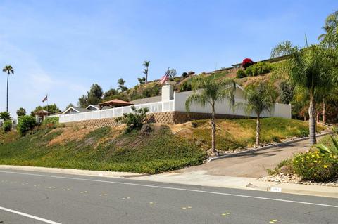 1725 Swallow Dr, El Cajon, CA 92020 photo 42