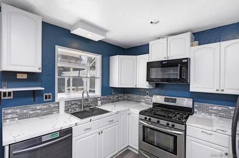 7685 Central Ave, Lemon Grove, CA 91945 photo 5