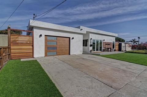 834 Holly Ave, Imperial Beach, CA 91932 photo 3