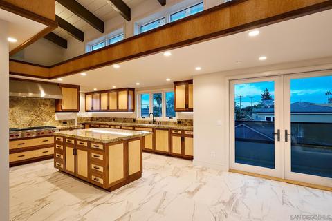 195 Cherry Ave, Carlsbad, CA 92008 photo 16
