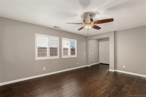 5121 Mendip St, Oceanside, CA 92057 photo 14