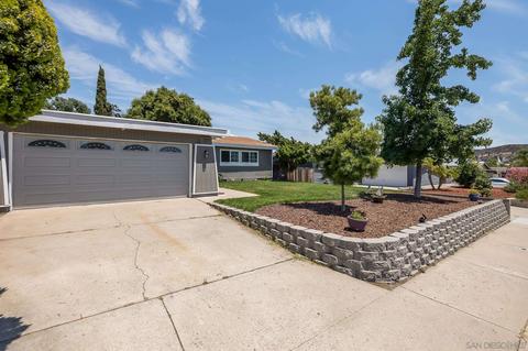 9227 Massot Ave, Santee, CA 92071 photo 2