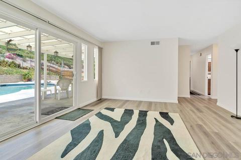 9926 Medina Dr, Santee, CA 92071 photo 4