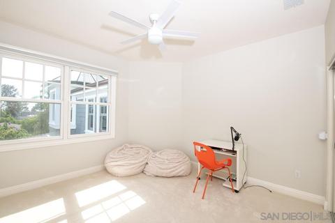 200 Gibson Pt, Solana Beach, CA 92075 photo 17