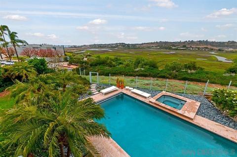 200 Gibson Pt, Solana Beach, CA 92075 photo 2