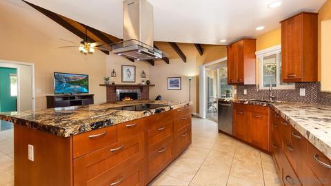 2425 Crestview Estates Pl, Escondido, CA 92027 photo 9